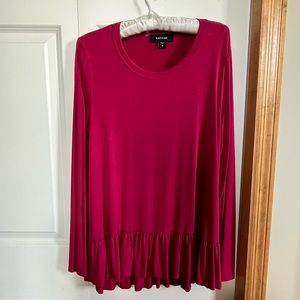 Karen Kane tunic in dark pink. Size medium, Long sleeves for cooler nights out.